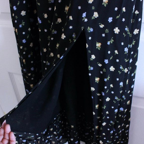 Reformation Meadow Ditsy Midi Dress in Posie - Picture 5 of 13